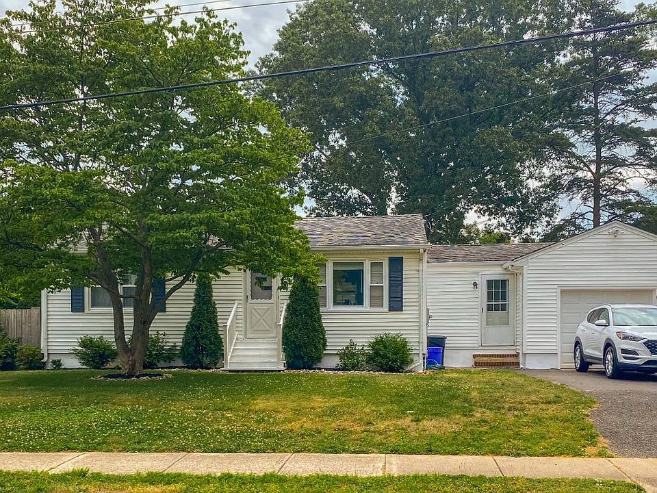 14 Avenue B, Helmetta, NJ 08828 Zillow