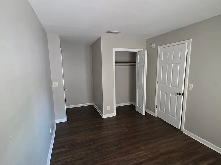2113 Belmont Blvd #2 — Photo 5