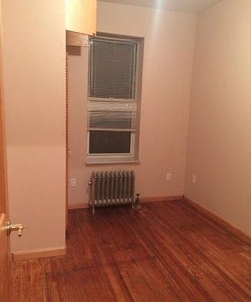 2nd image of 3082 37th St APT 2R