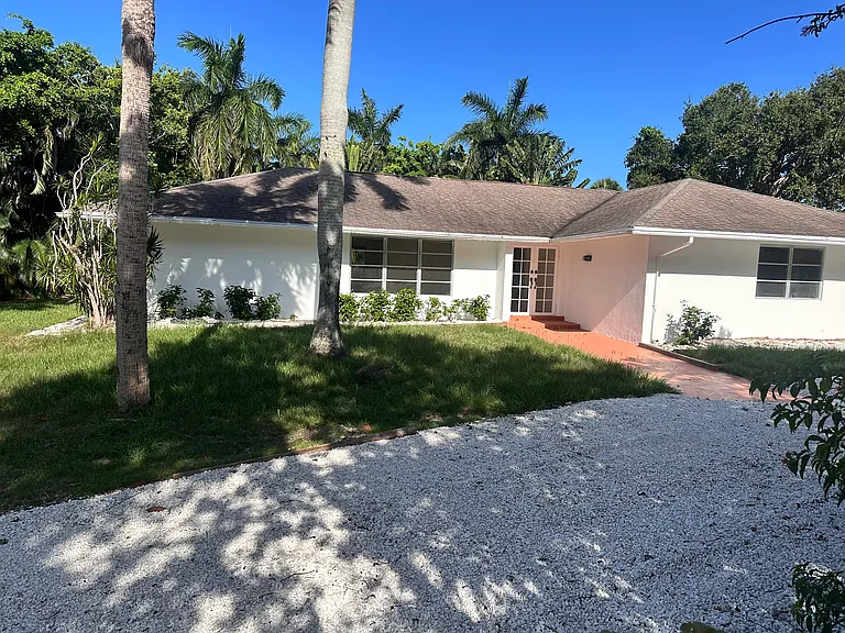1 Indialucie Pkwy — Photo 29
