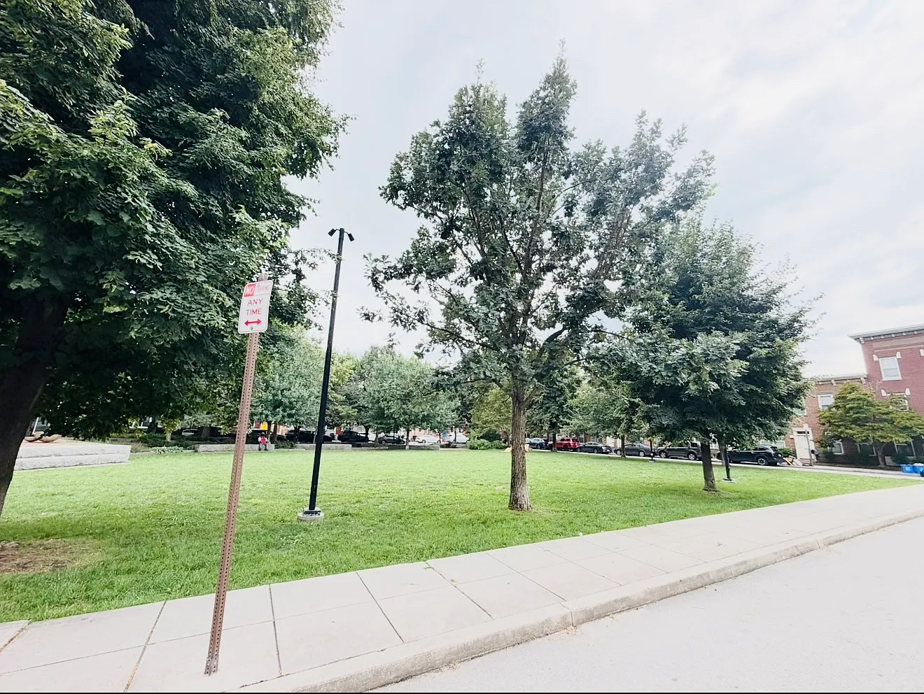 2 bed, 1373 sqft, $1,100 — Photo 2