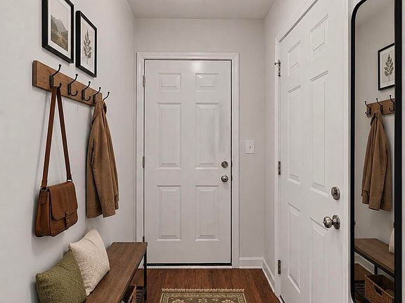 4th image of 102 Winstead Cir