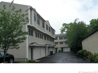 70 Fountain St APT 8, New Haven, CT 06515