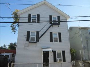 713 Pine St, Central Falls, RI 02863