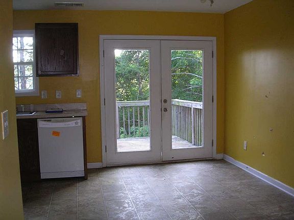 4th image of 607 Teakwood Dr