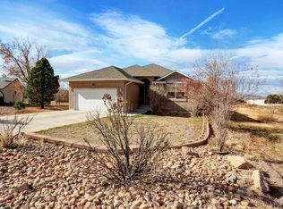 358 W Golden Eagle Way, Pueblo West, CO 81007