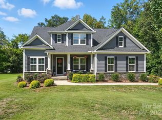 105 Lake Mist Dr, Belmont, NC 28012