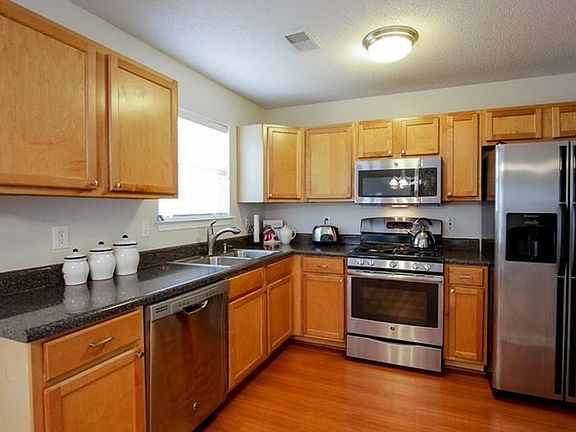 4th image of 4337 Lodgeview Pl