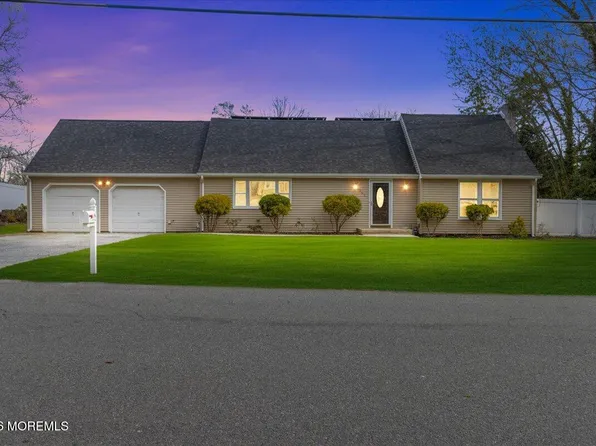 353 Constitution Drive, Forked River, NJ 08731