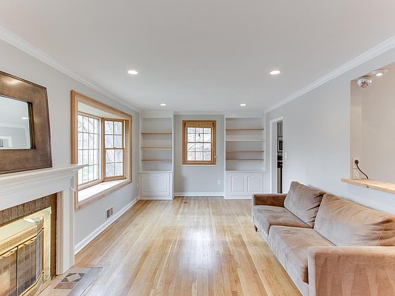 3rd image of 5011 Bangor Dr