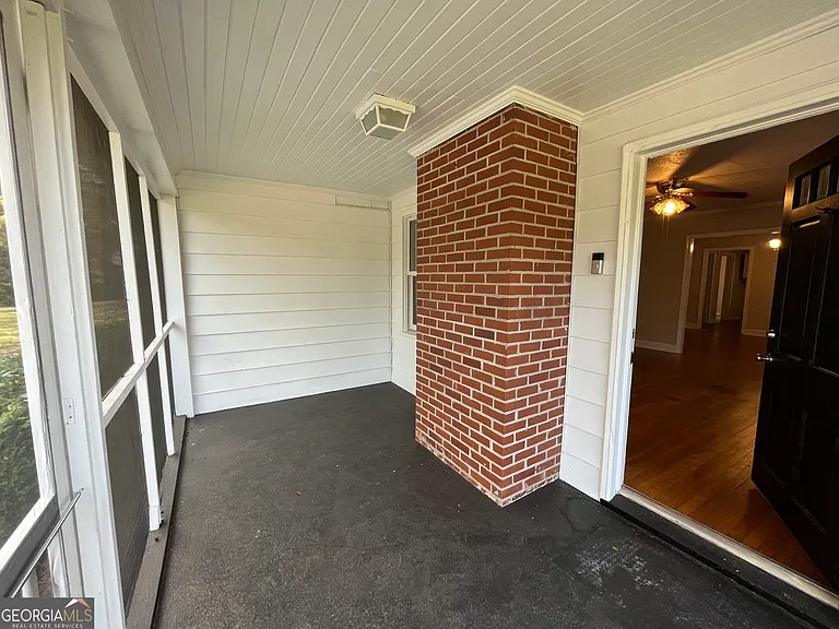 1473 Highway 16 E — Photo 2