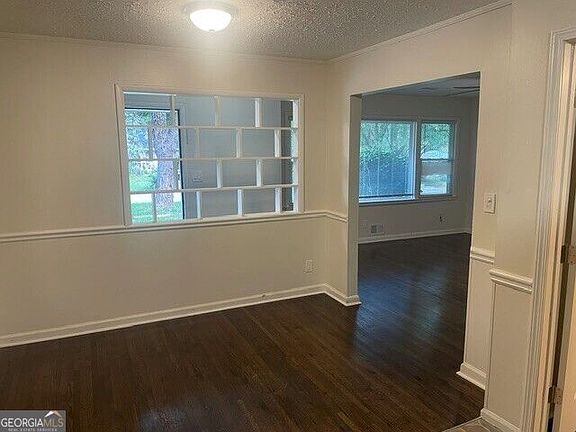 4th image of 4713 Ruby Ln