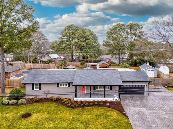 2536 Broad Bay Rd, Virginia Beach, VA 23451