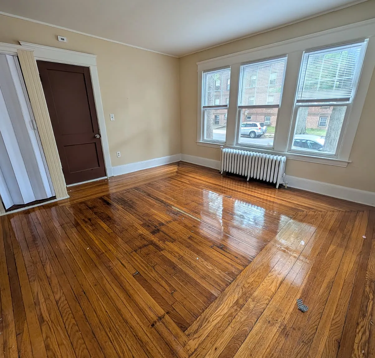 2 bed, $1,525 — Photo 2