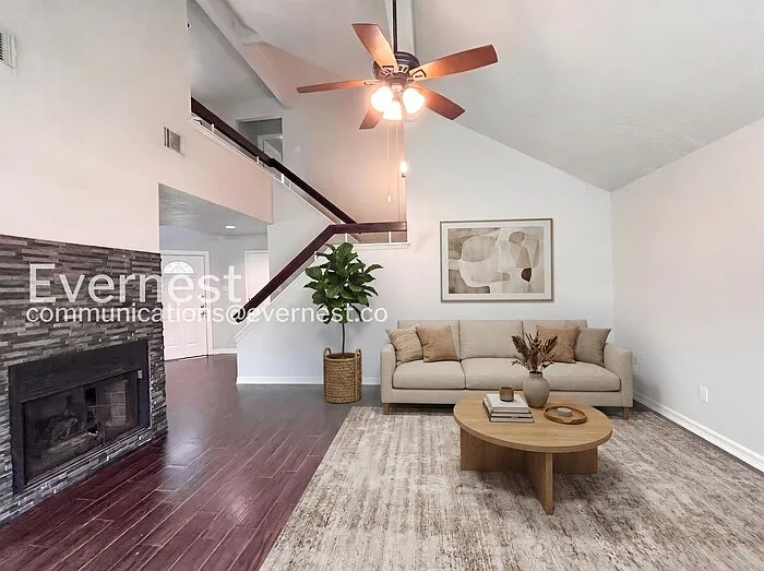 7842 Royan Dr — Photo 4