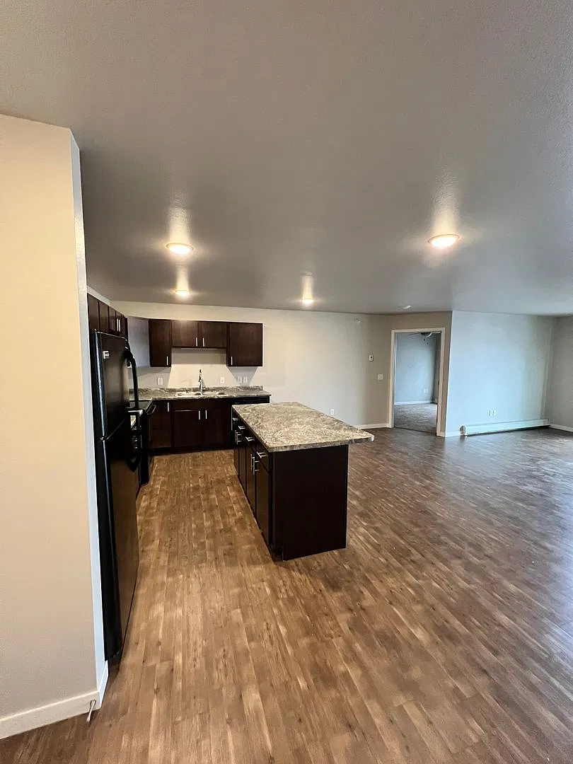 2 bedroom 2 bathroom in Detroit Lakes, MN — Photo 2