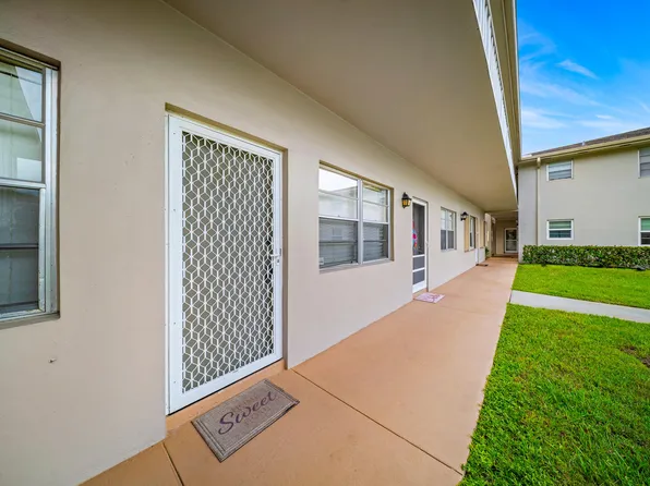 8 Lake Vista Trail #103, Port St Lucie, FL 34952