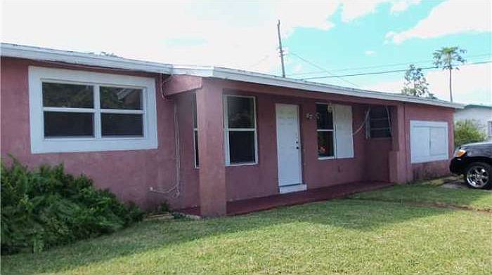 1st image of 2900 NW 5th St
