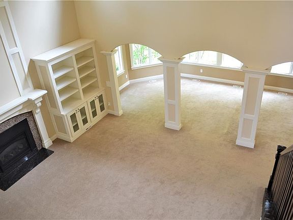 5th image of 2141 Chuckery Ln