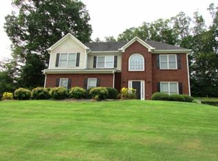 250 Richlake Dr, Suwanee, GA 30024