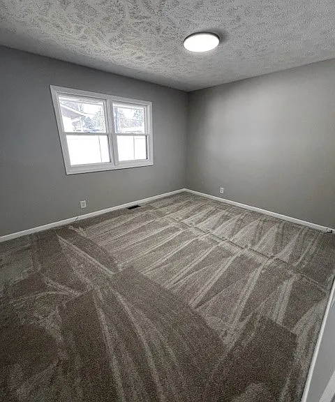 5240 Colby St — Photo 8