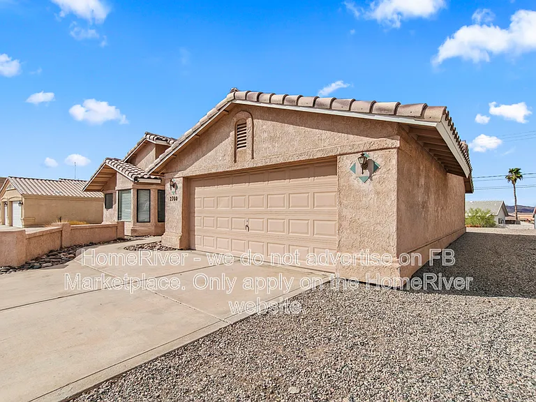 2760 Inca Dr — Photo 4