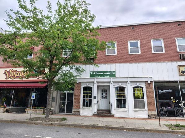 579 Main St #5