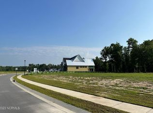 21 W Scarborough Ct, Hampstead, NC 28443