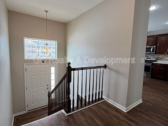3rd image of 578 Cannonball Dr