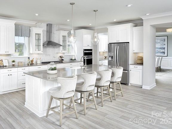3rd image of 9621 Liberty Hill Dr
