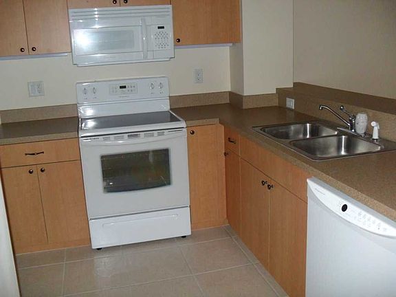 3rd image of 1105 Van Loon Commons Cir APT 102