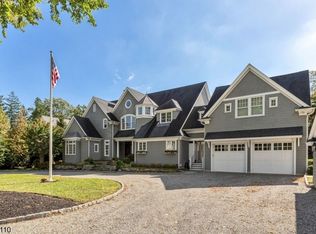 22 Ocean Bnd, Island Heights, NJ 08732