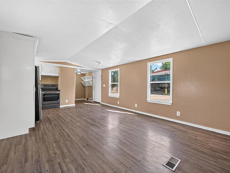 33618 Falcon Spring St — Photo 23