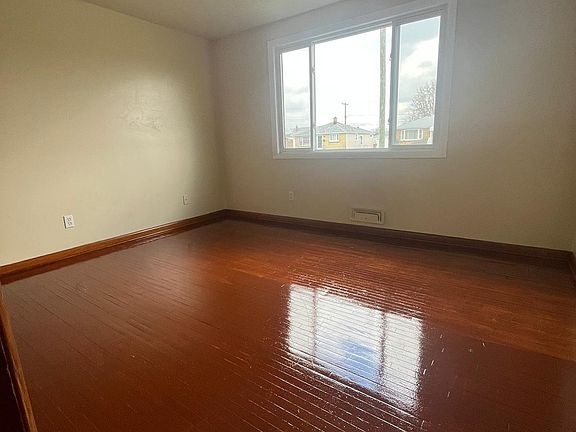 4th image of 1229 George Urban Blvd #2