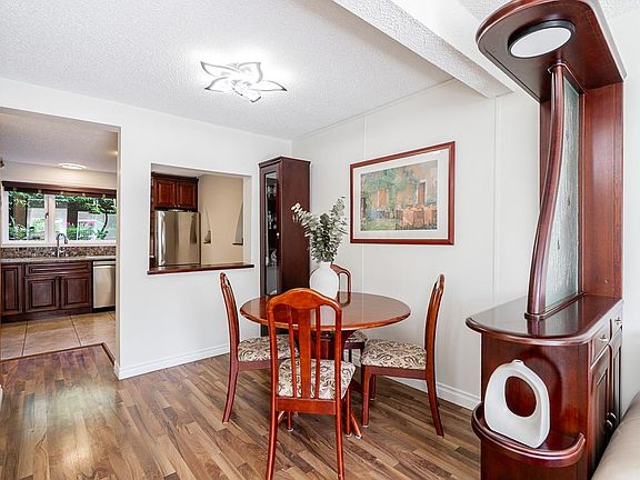 5th image of 2995 Corona Dr