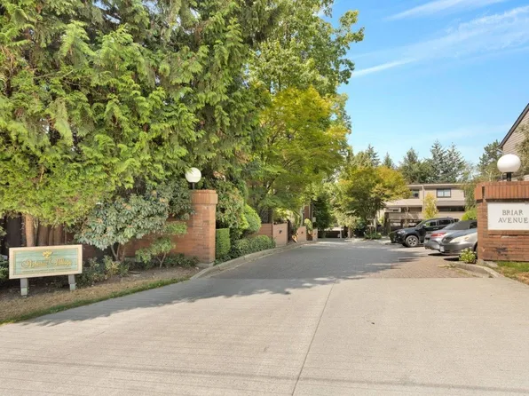 2140 Briar Ave #206, Vancouver, BC V6L 3E3