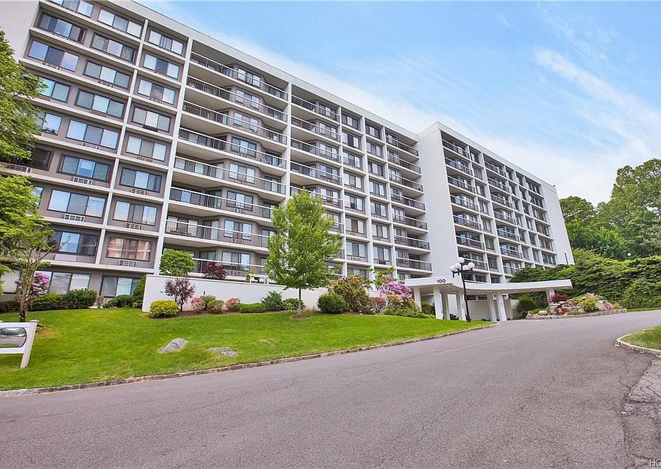 1st image of 100 High Point Dr APT 111