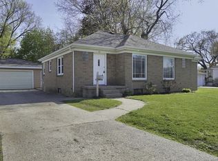 32 Jean St SW, Wyoming, MI 49548