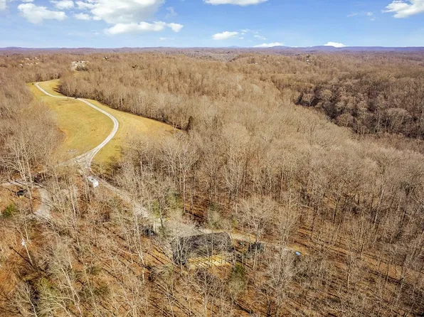 3374 Baptist Ridge Rd, Hilham, TN 38568