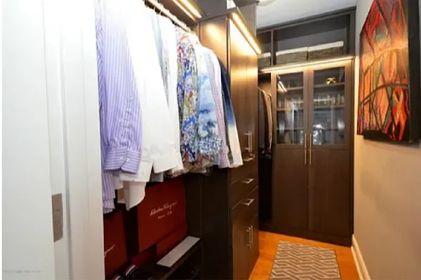 Rented by R New York | media 27