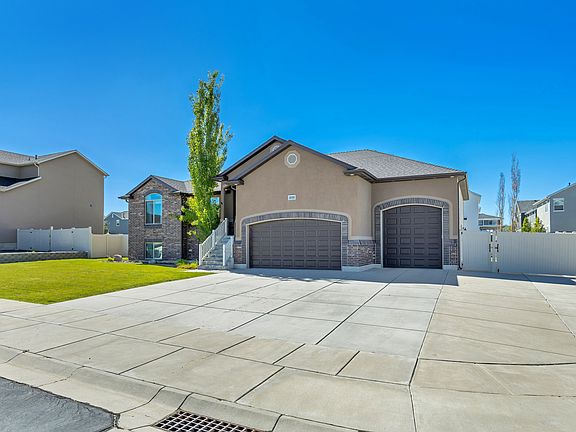 2nd image of 3039 W 3825 S
