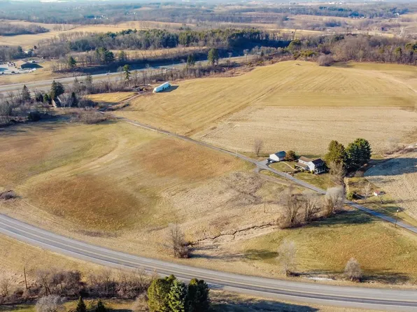 38 Voris Rd, Watsontown, PA 17777