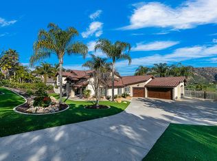 14675 Ranch Trail Dr, El Cajon, CA 92021