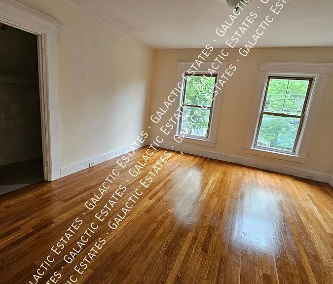 605 Hall St #2 — Photo 15