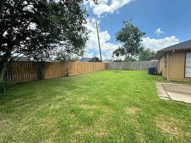 3315 Honey Creek Dr — Photo 10