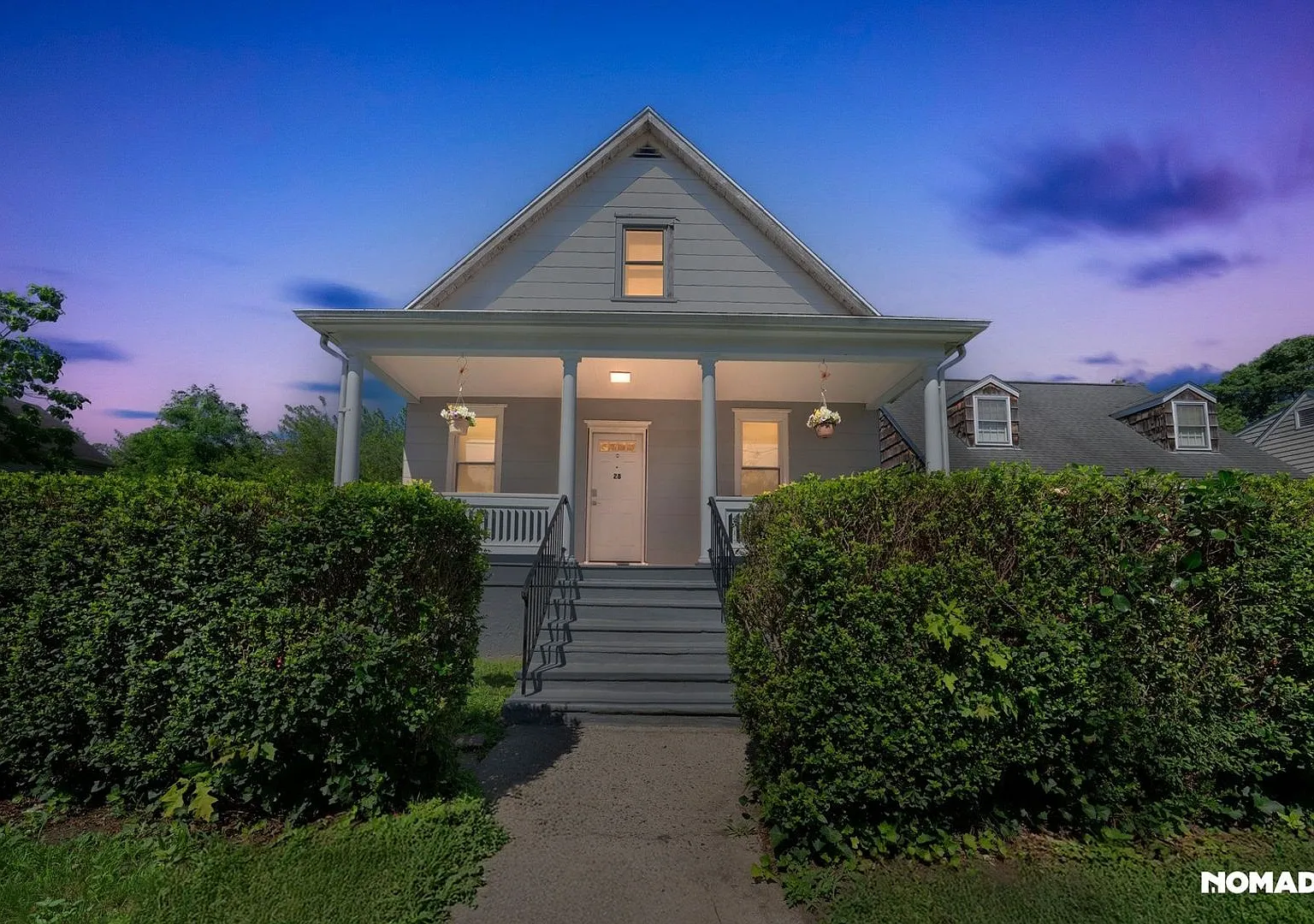 Charming 3BR House in Greenwich — Photo 1