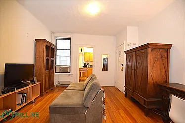 Rented by MiLL RE