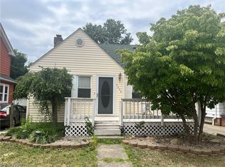 4640 E 90th St, Garfield Heights, OH 44125