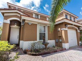 16616 SW 47th Ter, Miami, FL 33185