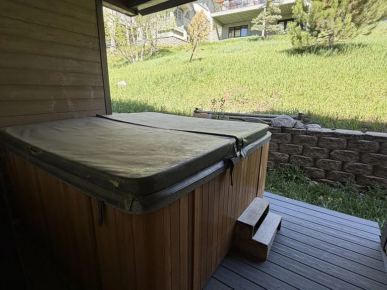Private Hottub